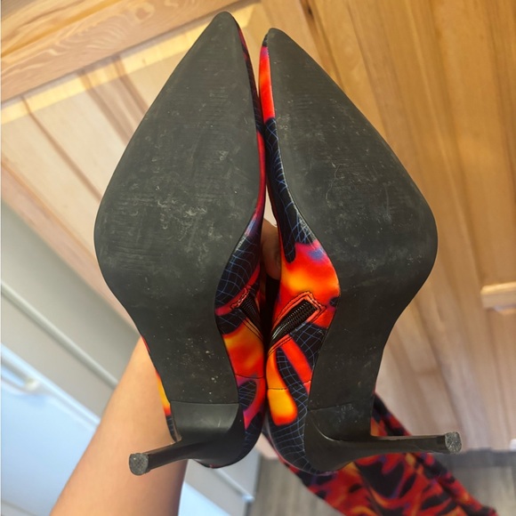 Thigh high heel boots - Picture 4 of 4